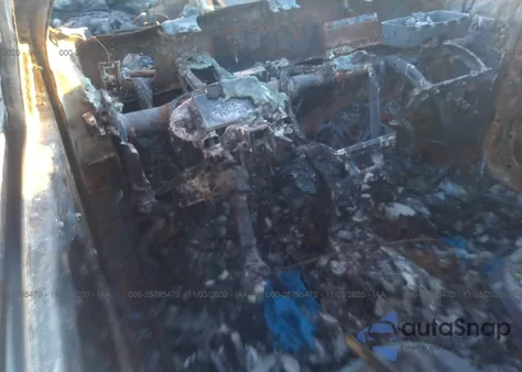 2020 Jeep Compass Altitude 4X4 z USA, uszkodzony, nr VIN 3C4NJDBB2LT116140